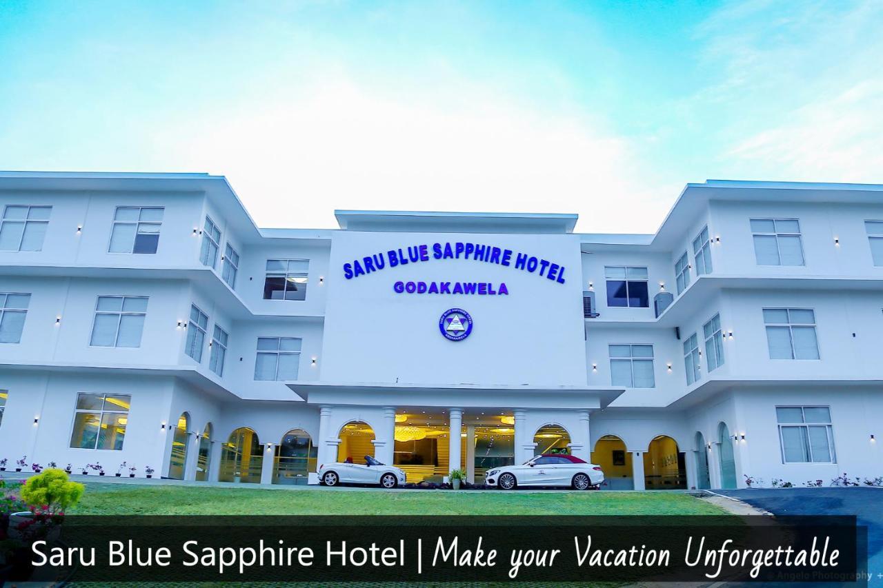 Saru Blue Sapphire Hotel Godakewela Exterior foto